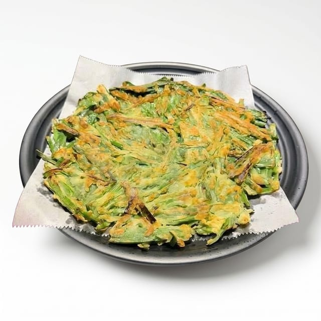 Crispy Chive Pancake / 부추전.