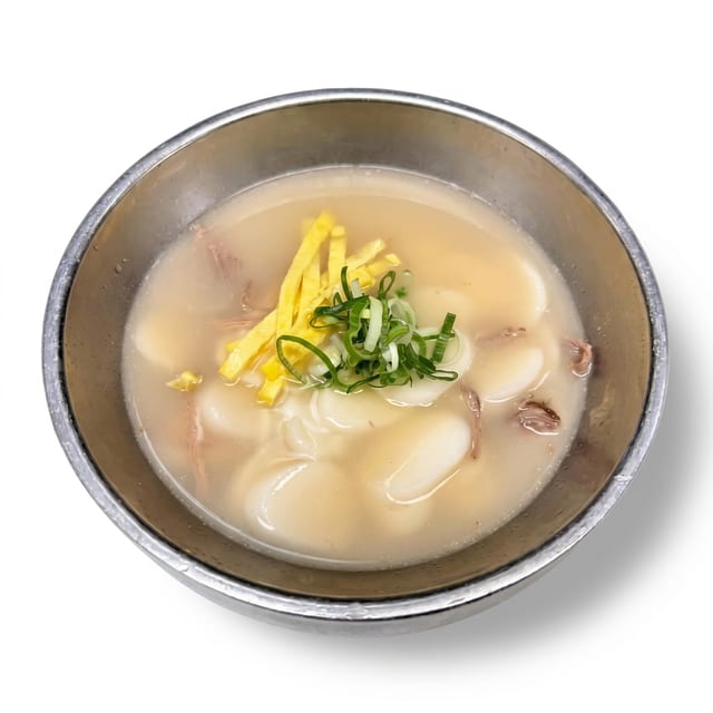 Dduk Guk / 떡국.