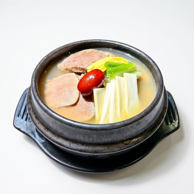 Somuhri Gukbap / 소머리국밥.