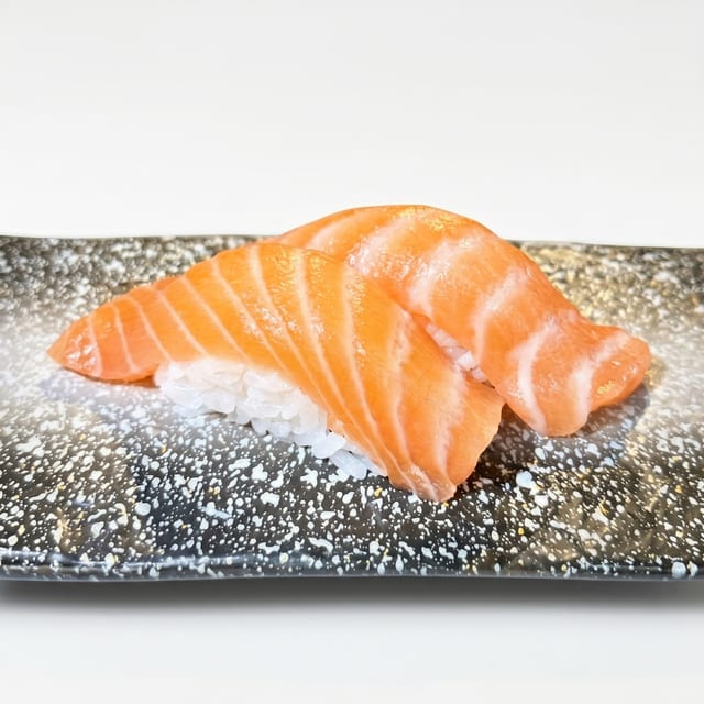 Sake Salmon Sushi.